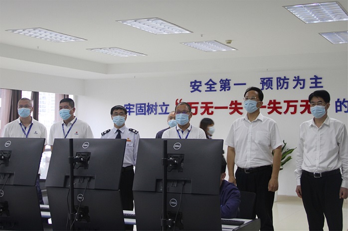 F:\yf\官網oa推文及圖片 F:\yf\官網oa推文及圖片